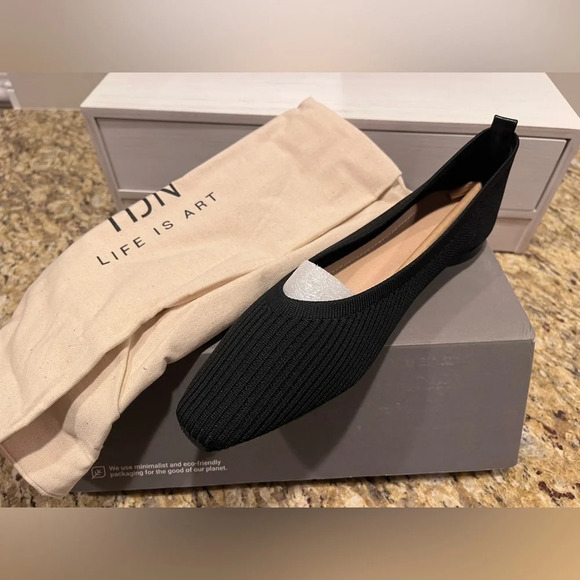 TIJN Ashley Knit Flat - New in Box - Picture 5 of 5